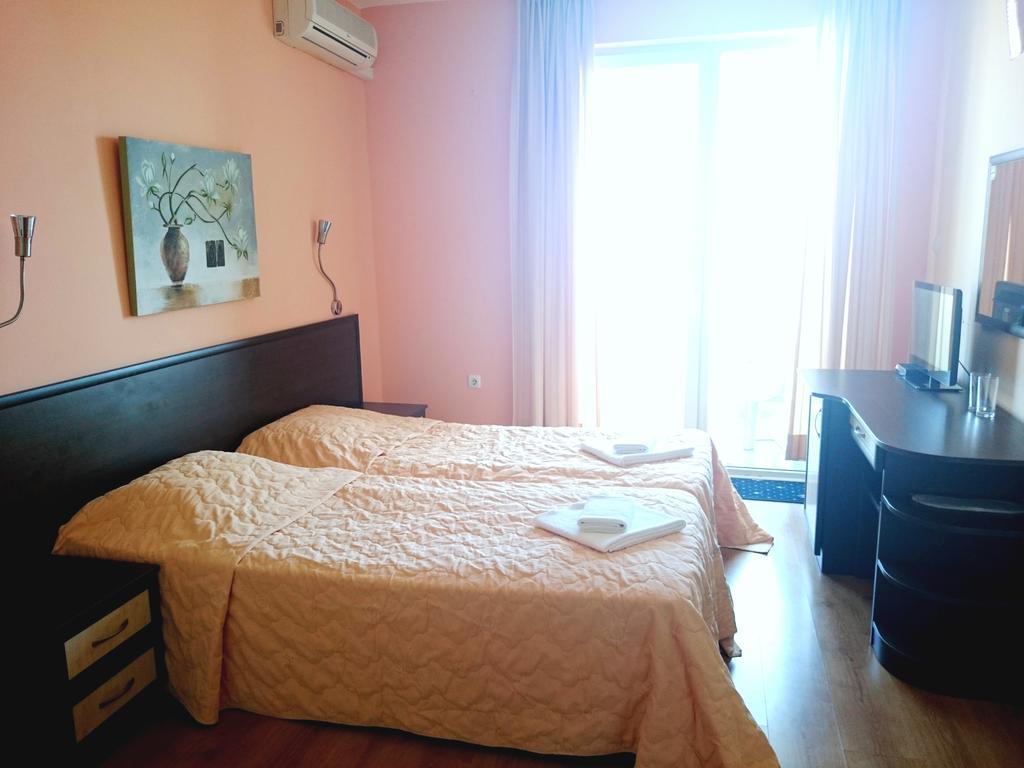 Bona Dea Club Hotel Светий Влас Номер фото