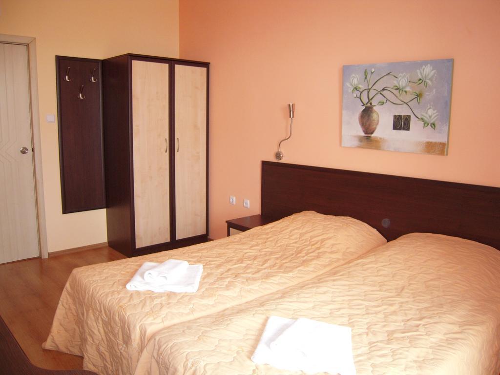Bona Dea Club Hotel Светий Влас Номер фото