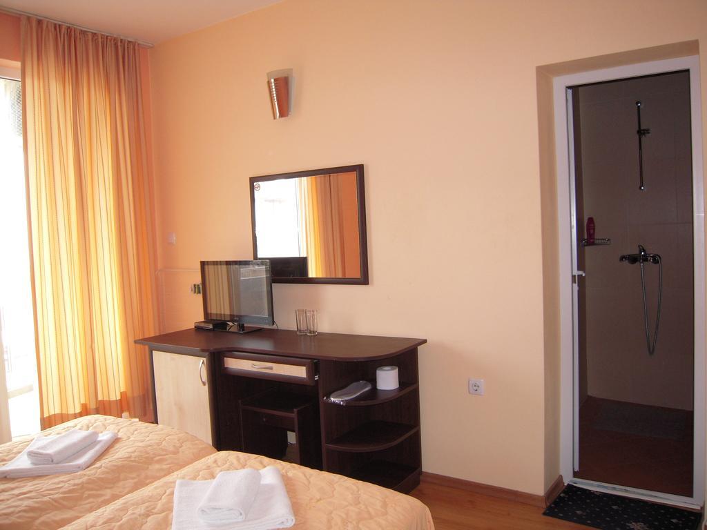 Bona Dea Club Hotel Светий Влас Номер фото