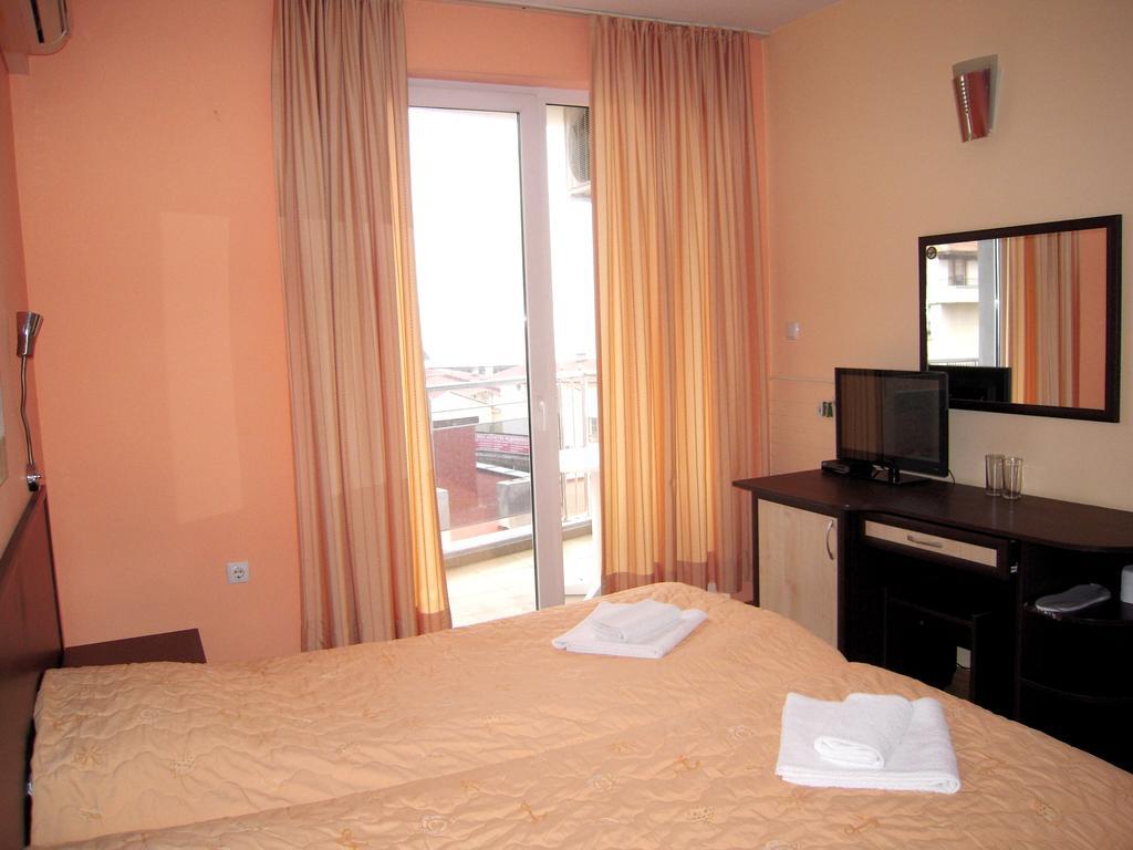 Bona Dea Club Hotel Светий Влас Номер фото